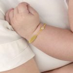 esclava oro bebe