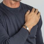 pulsera lotus hombre