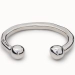 uno de 50 pulseras